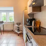 Erzglueck Modernes Dachgeschoss-apartment I Nahe Altstadt I Stellplatz & Waschmaschine Appartement *