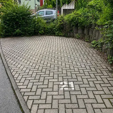 Erzglueck Modernes Dachgeschoss-apartment I Nahe Altstadt I Stellplatz & Waschmaschine * Neuwelt